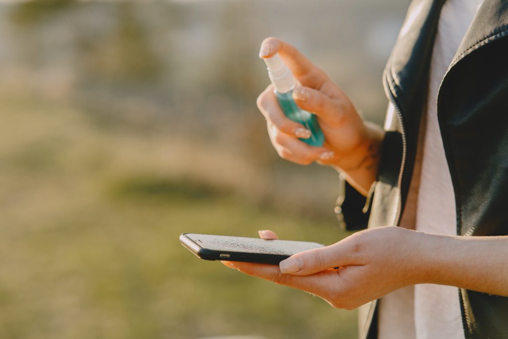 disinfecting smartphone